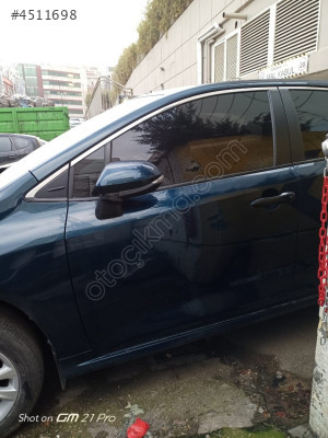 TOYOTA COROLLA SOL ÖN KAPI SÖKME ORJİNAL YEDEK PARÇA