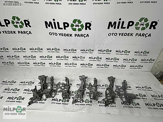 MERCEDES C SERİSİ 16/20 W205 ÖN PANEL KİLİT AYAĞI A2056221600