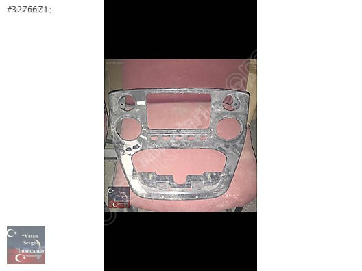 VOLKSWAGEN AMAROK GÖĞÜS KONTROL &amp; TEYP ÇERÇEVESİ