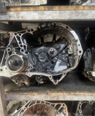 RENAULT 9 ŞANZIMAN KOMPİLE