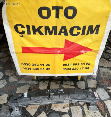 VOLKSWAGEN JETTA 2011 - 2018 ÖN TAMPON DEMİRİ