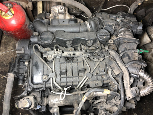 Citroen Peugeot 1.6 HDİ Dv6 2004-2014 Emme ve Egzoz Manifoldu