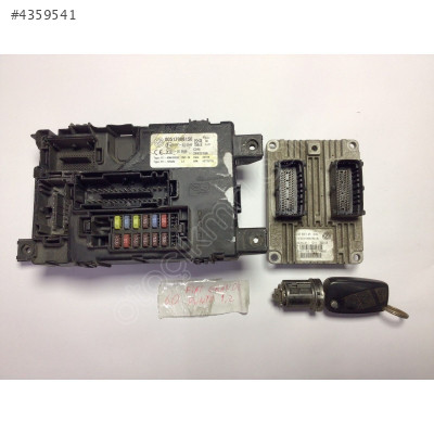 Fiat Grande Punto Motor Beyni Komple Seti 00517986150 IAW5SF3.M1