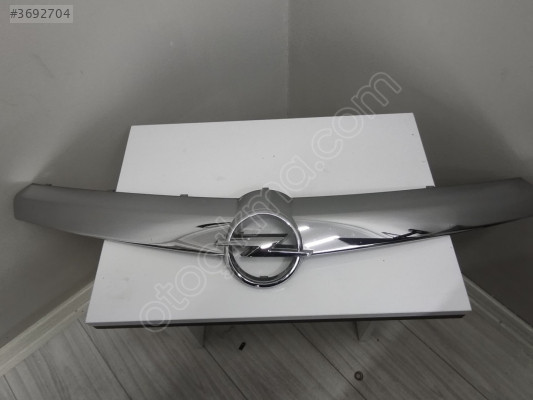 Opel Astra H Ön Panjur Nikelajı 2007 ve Sonrası | GM Orijinal