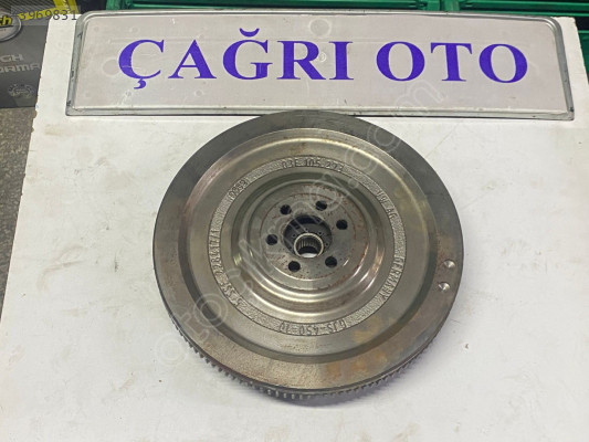 03C105266F 1.4 TSİ CZD CZC OTOMATİK VOLANT VW SKODA SEAT AUDI