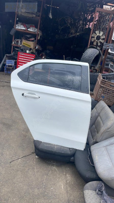 Peugeot 301 sağ arka kapı orijinal
