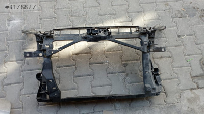 8v0805662 AUDİ A3 ORJİNAL ÇIKMA ÖN PANEL