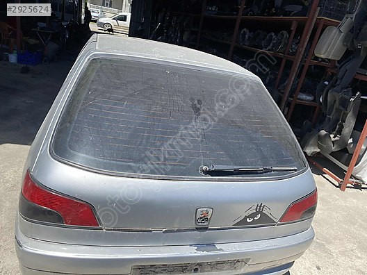 Peugeot 306 bagaj kapağı EMR OTOMATİV