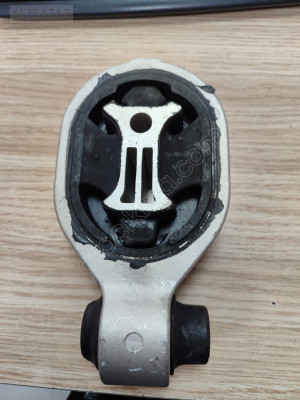 ŞANZIMAN TAKOZU JUKE 10-18 / PULSAR 15 DİZEL SOL ALT