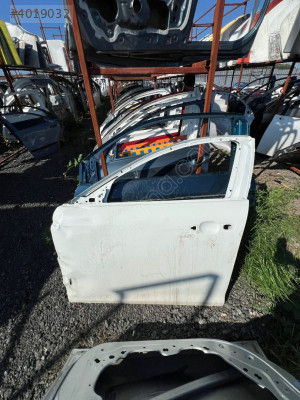 ALFAROMEO GİULİETTA SOL ÖN KAPI ORJİNAL ÇIKMA 50509245