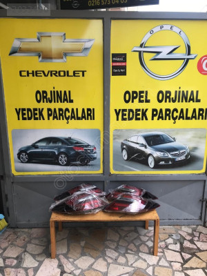 Opel Insignia makyajlı kasa takım stop