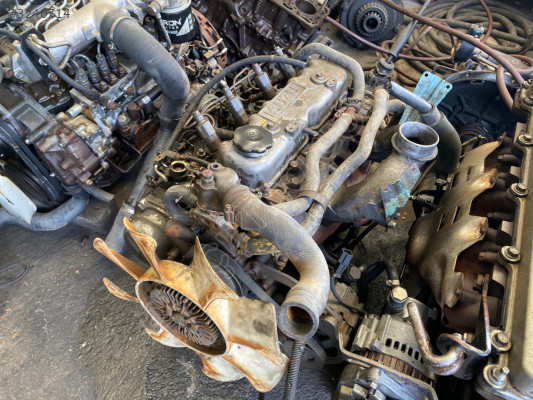 İSUZU TFR KB ÇIKMA ORJİNAL MOTOR
