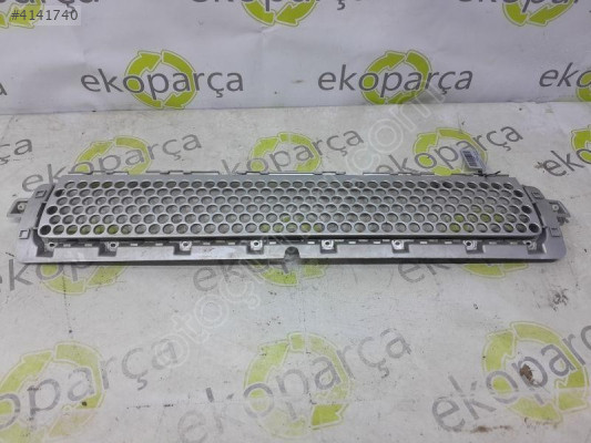 LAND ROVER DEFENDER 2020 2025  ÖN TAMPON ALT IZGARASI L8B2-17H750