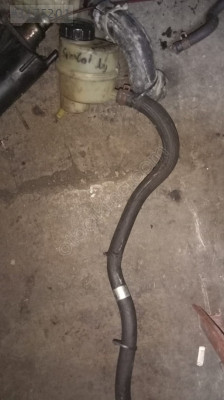 Clio direksiyon yağ bidonu borusu çıkma