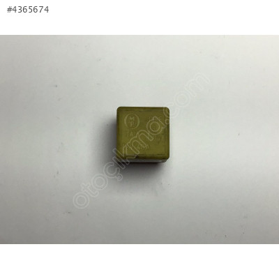 Ducati Monster 900 Rölesi