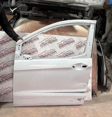 FORD COURİER BEYAZ SOL ÖN KAPI ORJINAL LOKALLIK