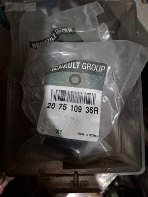 Clio bagaj menteşe takozu 207510936R