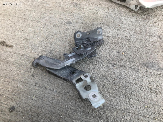 MERCEDES A SERİSİ W177 SOL KAPUT MENTEŞE 1778801100