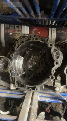 1.6 Volkswagen bora şanzıman orijinal benzinli