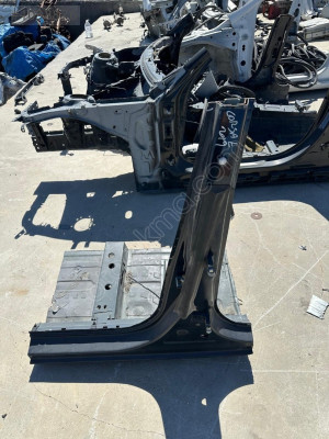OPEL CORSA E SOL MARŞPİYEL ORTA DİREK