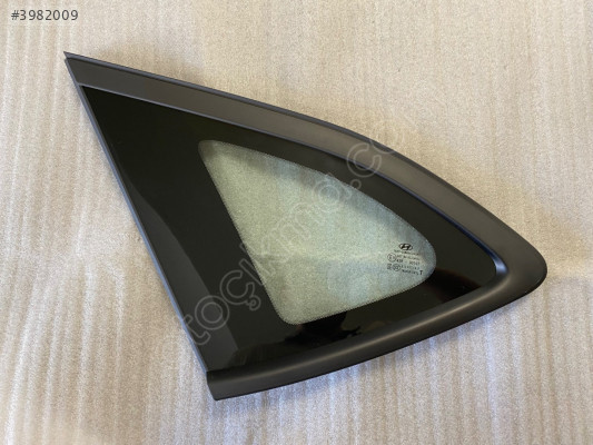 HYUNDAİ TUCSON SOL ARKA KELEBEK CAMI 87810D3000