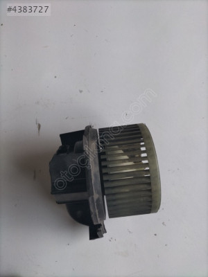 03276 RENAULT KANGOO KALORİFER MOTORU