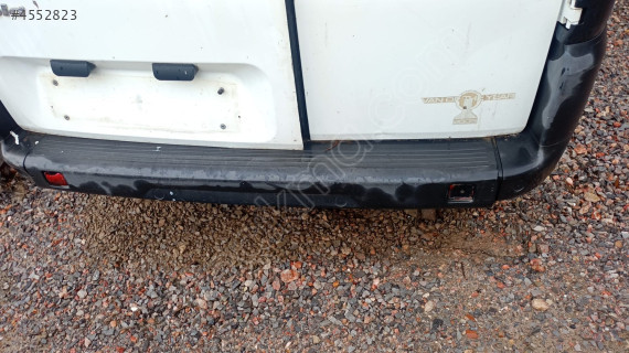 fiat doblo arka tampon orta