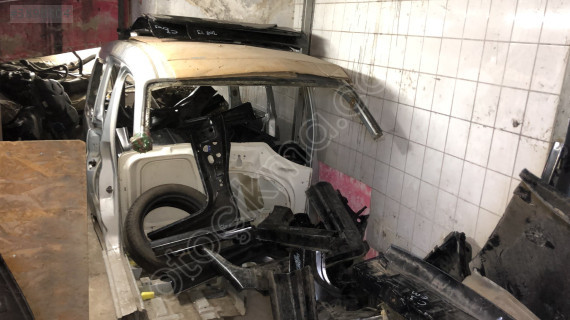 2008 Citroen Berlingo Kesme Tavan Parçası