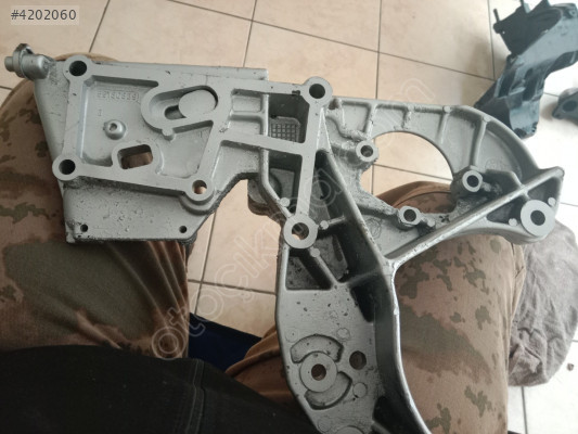 Fiat Doblo alternatör bağlantı ayağı kod 55180839