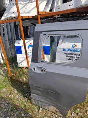 ford Courier sol arka sürgülü kapı 2025 çıkma orjinal