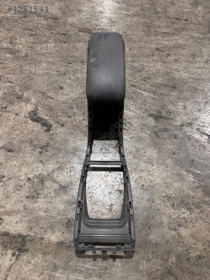 Renault Megane 2 kol dayamalı konsol