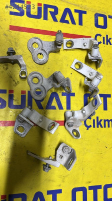 FORD FOCUS 3,5 KAPI MENTEŞELERİ ORİJİNAL ÇIKMA