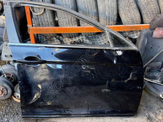 Passat b8 sağ ön kapı