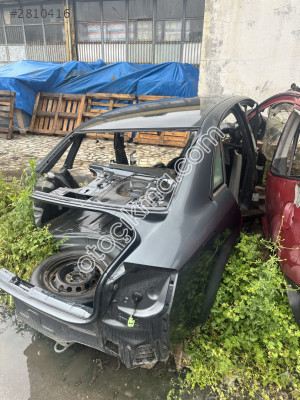 AUDİ A4 B6 KASA DİREKLİ KESME TAVAN SANRUFLU