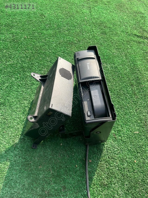 VOLKSWAGEN TOUAREG  CD CHANGER