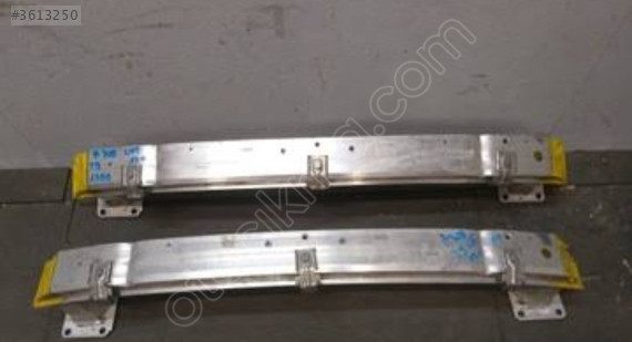 9817490880 Peugeot 308 T9 ön tampon demiri