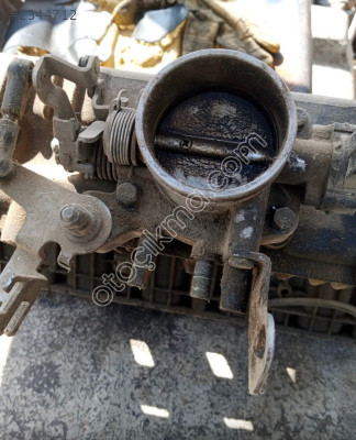 BMW e34 5 seri gaz kelebeği