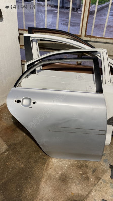 2002-2007 Toyota Corolla için Çıkma Sağ Arka Kapı