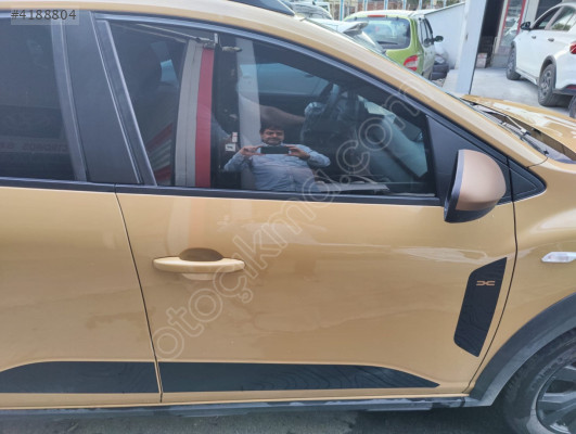 2024 Dacia Sandero SAĞ ÖN KAPI