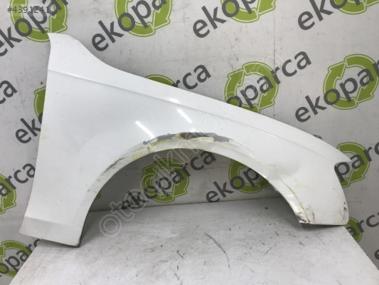 AUDI A4 2012 2016 ÇAMURLUK ÖN SAĞ 8K0821106J