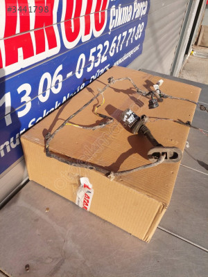 MITSUBISHI L200 SAG ARKA KAPI TESİSAT CAM MEKANİZMA KİLİT