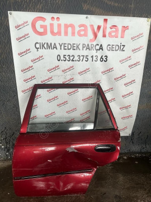 TOYOTA COROLLA SW SOL ARKA KAPI
