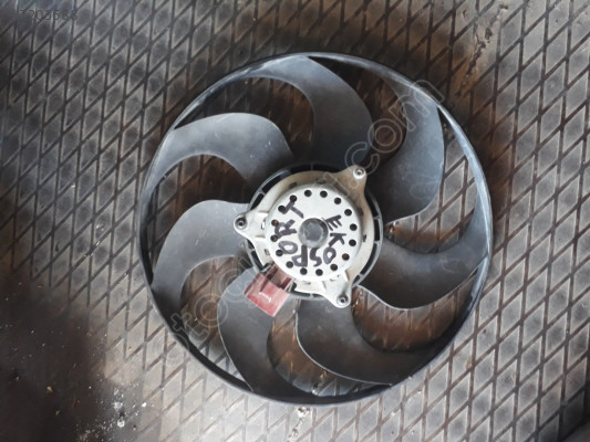Ford Ecosport Radyatör fan motoru