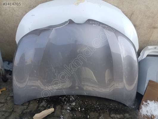 Renault Captur ön motor kaputu