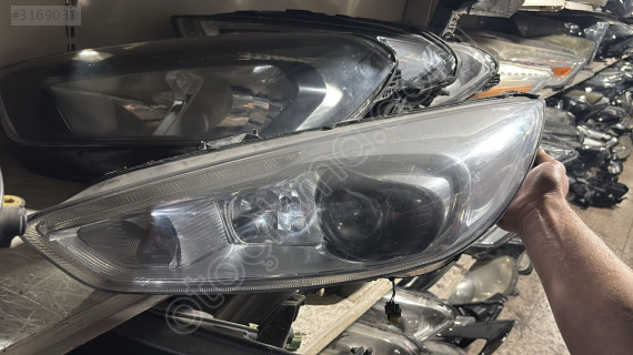 FORD FOCUS 3.5 XENON SOL FAR F1EB-13D155-AB
