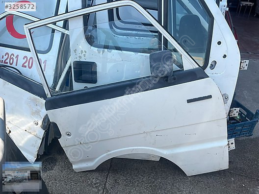 OTO CEMDEN ÇIKMA MAZDA E2200 SAĞ ÖN KAPI