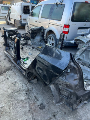 VOLKSWAGEN GOLF 5 SAG SOL MARŞBİYEL ŞASE