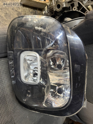 Citroën C3 sol ön far