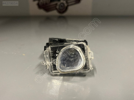 PEUGEOT 3008 SAĞ AYNA ALT AYDINLATMA ORJİNAL