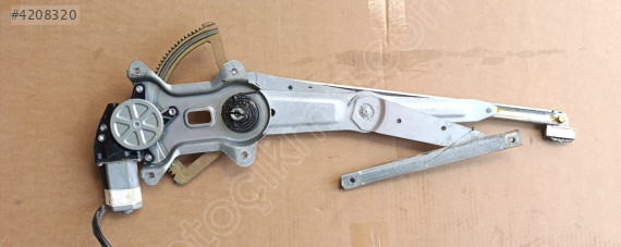 Chery tiggo 3 sol ön cam krikosu